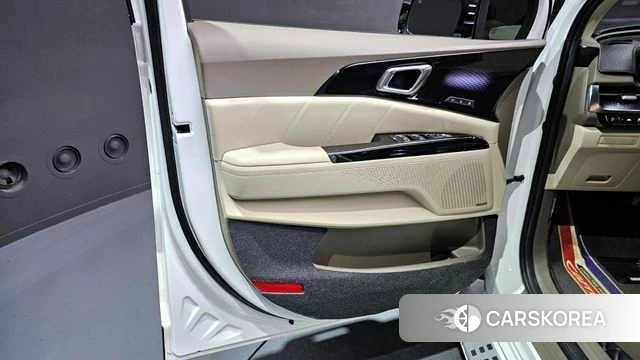 Kia Carnival 4th generation id 4230848 из Кореи 16