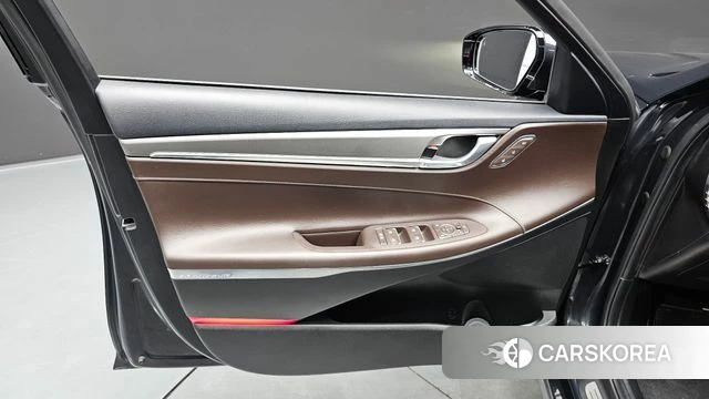 Hyundai The New Grandeur IG id 4632260 из Кореи 16