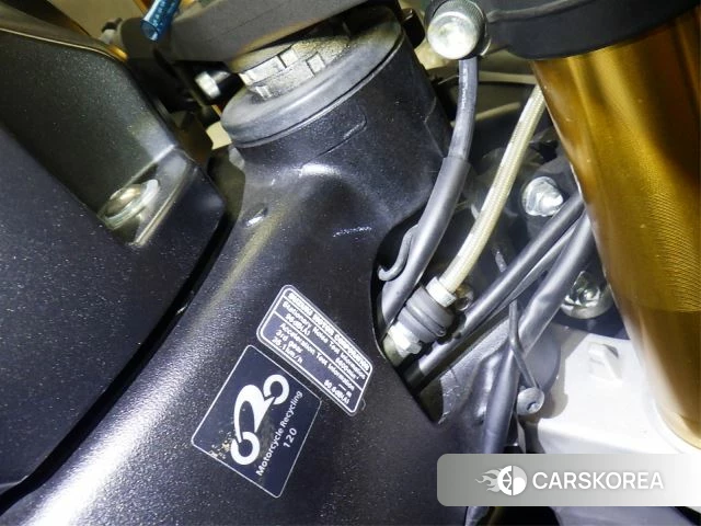 Проданный Suzuki GSX-R1000R ABS id 3997771 из Японии, фото 16