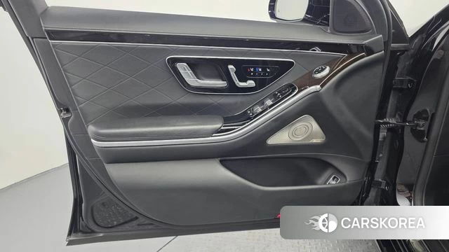 Mercedes-Benz S-Class W223 id 4683454 из Кореи 16