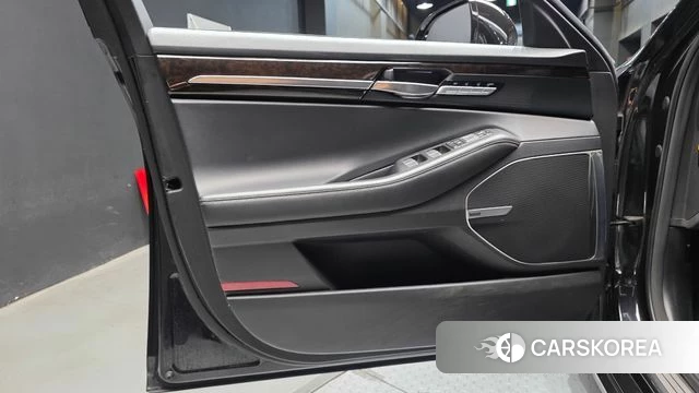 Genesis G90 id 4615161 из Кореи 16