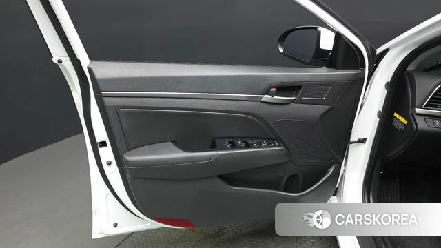 Hyundai Avante AD id 4582006 из Кореи 16