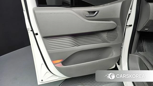 Hyundai Staria id 4201119 из Кореи 16