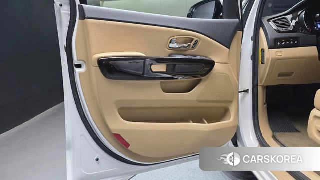 Kia The New Carnival id 4895616 из Кореи 16