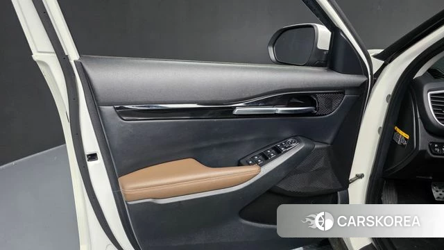 Kia Seltos id 4294418 из Кореи 16
