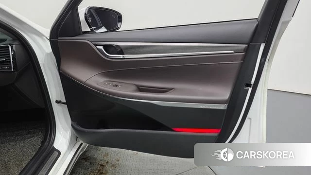 Hyundai Grandeur IG id 4722740 из Кореи 16