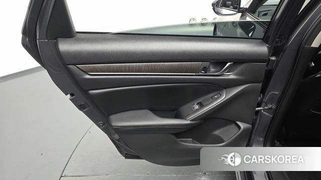 Honda Accord 10th Generation id 4525810 из Кореи 16