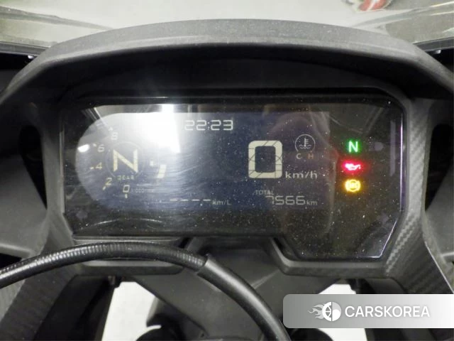 Проданный Honda CBR400R id 3994834 из Японии, фото 16