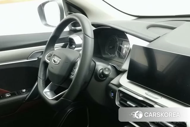 Geely Automobile Binyue id 4210308 из Китая 16