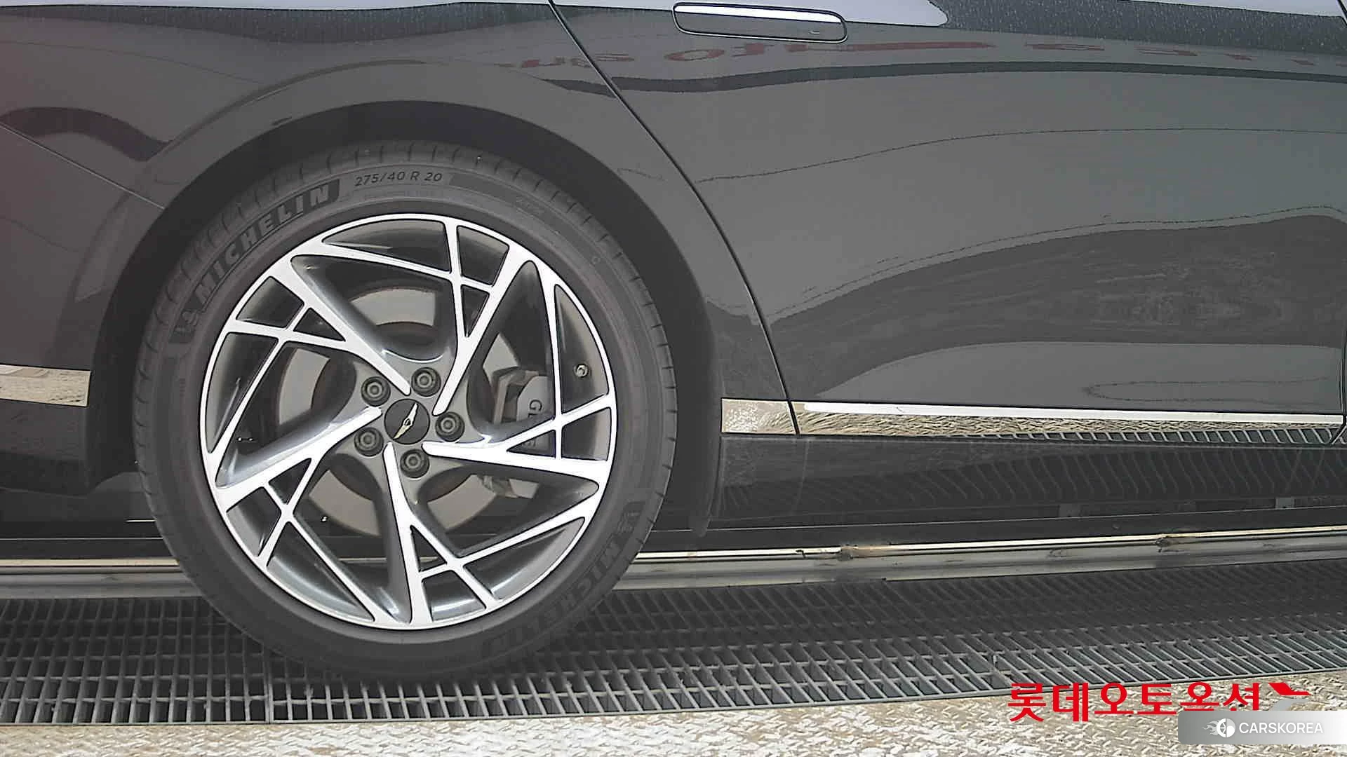 Hyundai G90 id 3888298 из Кореи 16