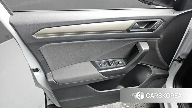 Volkswagen T-Roc id 4754672 из Кореи 16