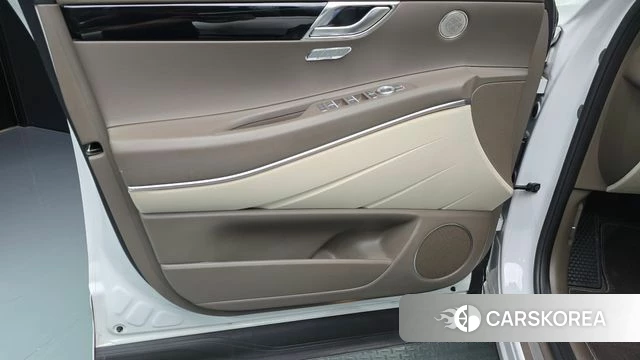 Genesis GV80 id 4549506 из Кореи 16