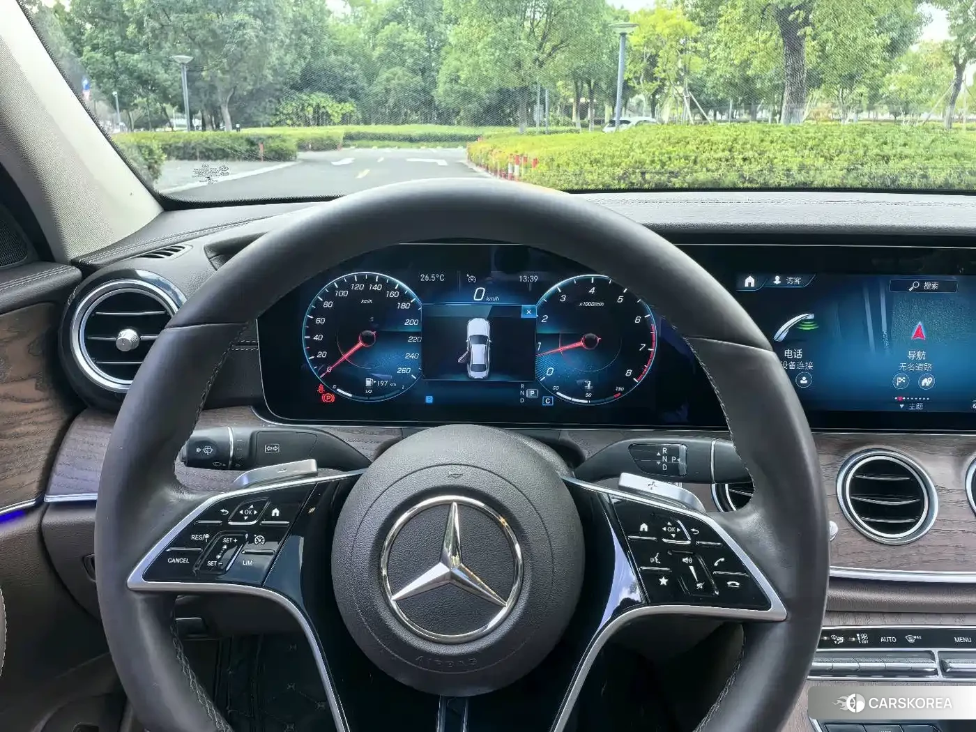 Mercedes-Benz E-Class id 4659885 из Китая 16