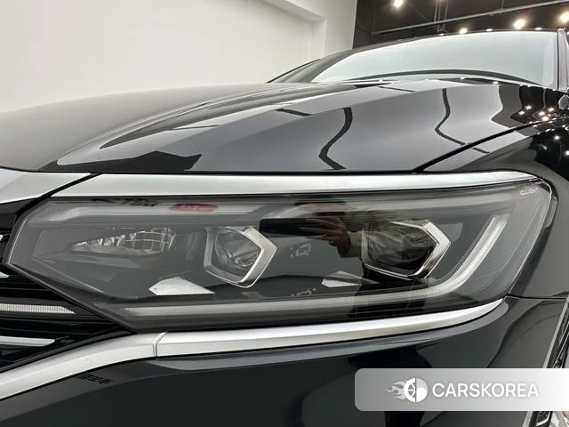 Volkswagen Passat id 3957768 из Китая 16