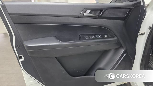 Ssangyong Rexton Sports Cannes id 4324468 из Кореи 16