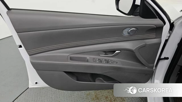 Hyundai The New Avante (CN7) id 4315635 из Кореи 16