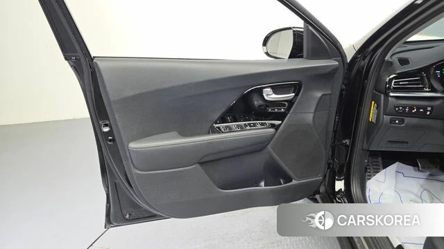 Kia The New Niro id 4224731 из Кореи 16