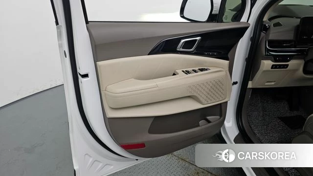 Kia The New Carnival 4th Generation id 4560270 из Кореи 16