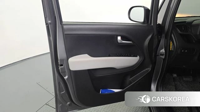 Kia The New Kia Ray id 4686856 из Кореи 16