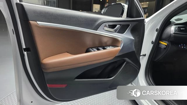 Genesis G70 id 4693653 из Кореи 16