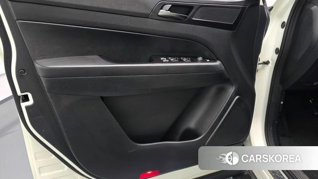 Ssangyong Rexton Sports id 4855573 из Кореи 16