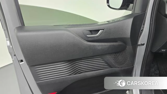 Hyundai Staria id 4870694 из Кореи 16