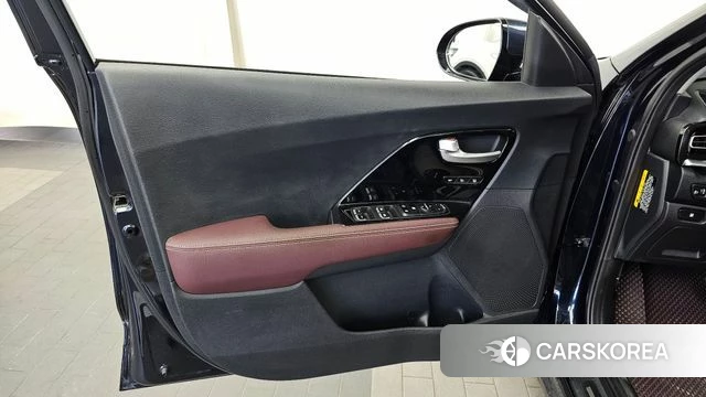 Kia The New Niro id 4403063 из Кореи 16