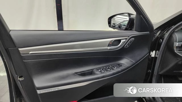 Hyundai The New Grandeur IG Hybrid id 4573504 из Кореи 16