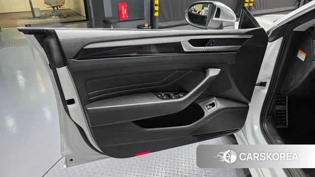 Volkswagen Arteon id 4835375 из Кореи 16