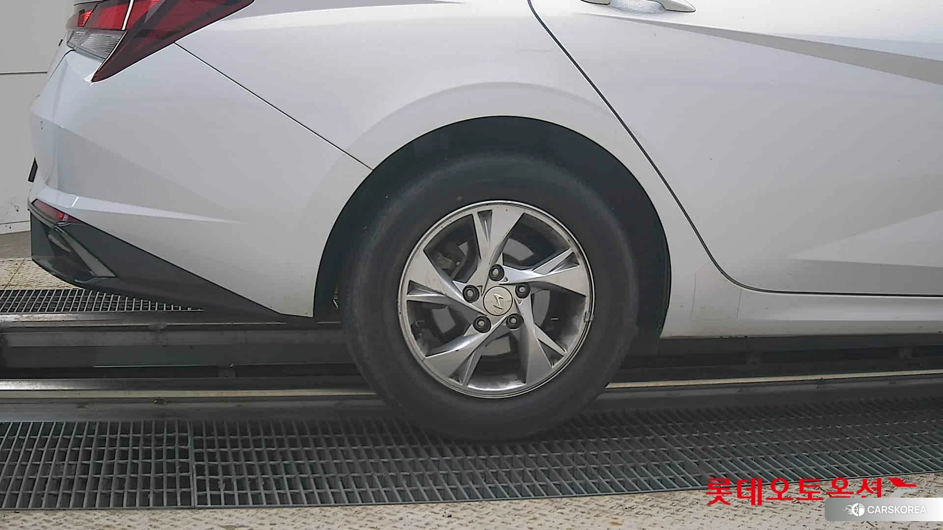 Hyundai Avante id 4909274 из Кореи 16
