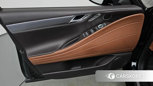 Genesis G80 (RG3) id 4555920 из Кореи 16
