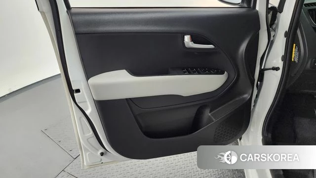 Kia The New Kia Ray EV id 4735005 из Кореи 16