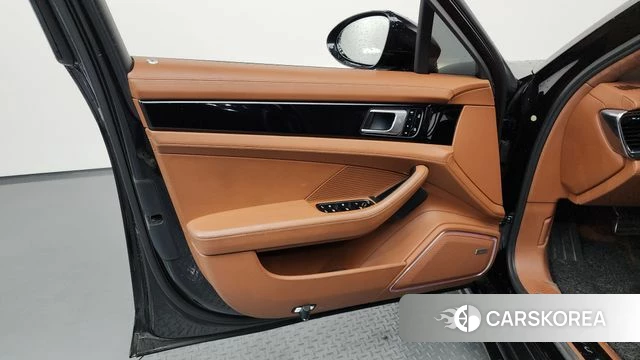 Porsche Panamera (971) id 4304283 из Кореи 16