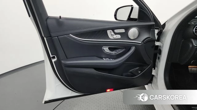 Mercedes-Benz E-Class W213 id 4835479 из Кореи 16