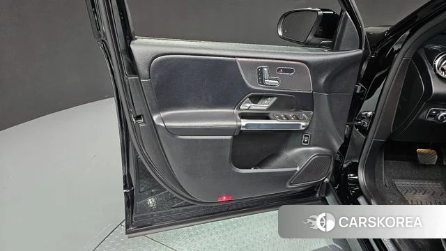 Mercedes-Benz GLB-Class X247 id 4338549 из Кореи 16