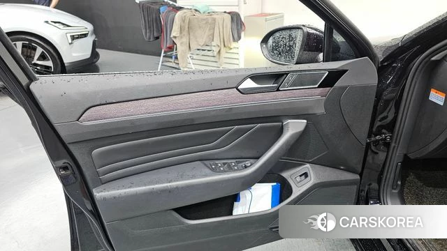 Volkswagen Passat GT (B8) id 4614470 из Кореи 16