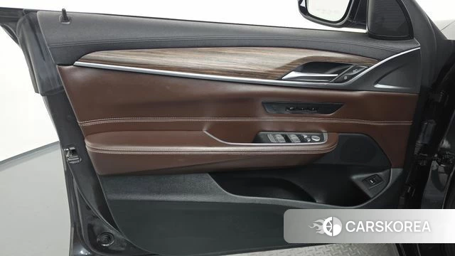 BMW 6 Series GT (G32) id 4882185 из Кореи 16