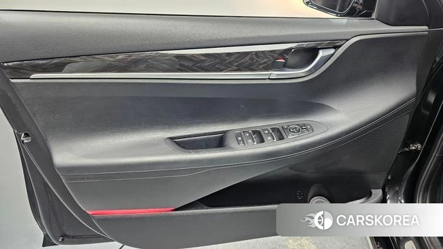 Hyundai Grandeur IG id 4424827 из Кореи 16