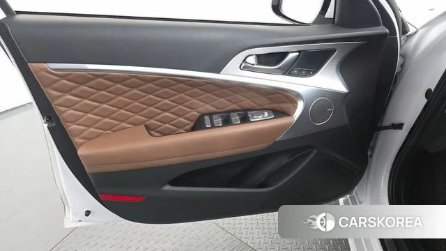 Genesis G70 id 4435662 из Кореи 16