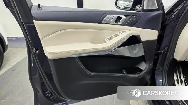 BMW X7 (G07) id 4784720 из Кореи 16
