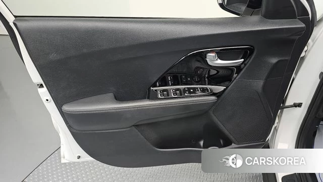 Kia Niro EV id 4899483 из Кореи 16
