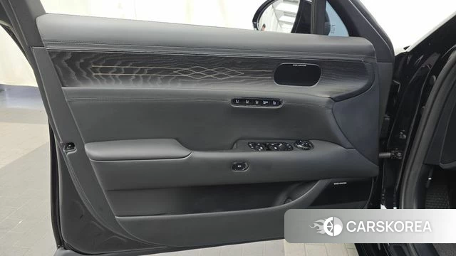 Genesis G90 (RS4) id 4645004 из Кореи 16