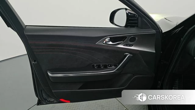 Kia Stinger Meister id 4670884 из Кореи 16