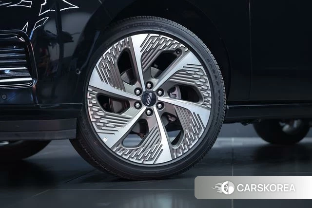 Lincoln Navigator id 3920717 из Китая 16