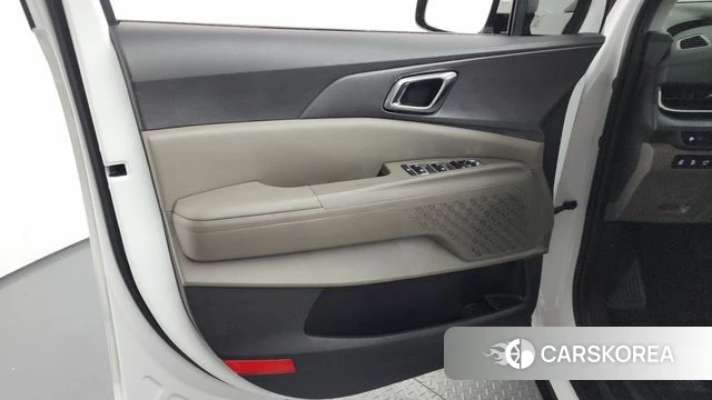 Kia The New Carnival 4th Generation id 4354432 из Кореи 16