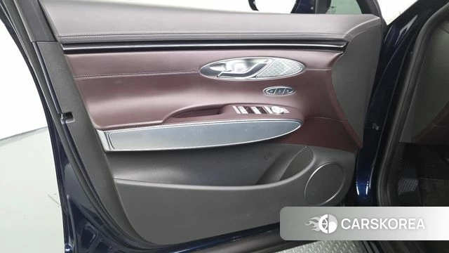 Genesis GV70 id 4641345 из Кореи 16