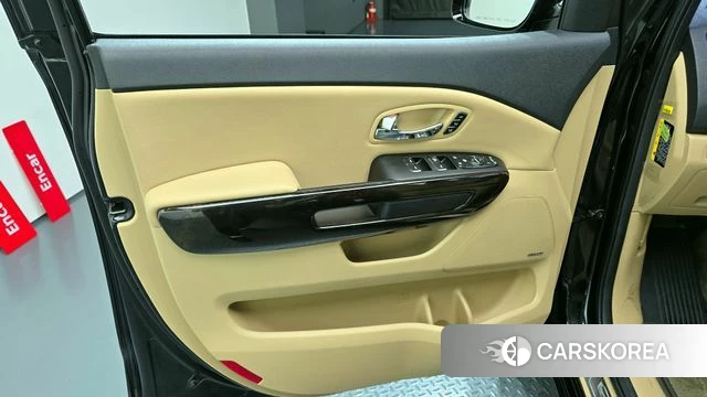 Kia The New Carnival id 4384659 из Кореи 16
