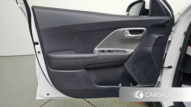 Kia Niro Plus id 4768615 из Кореи 16