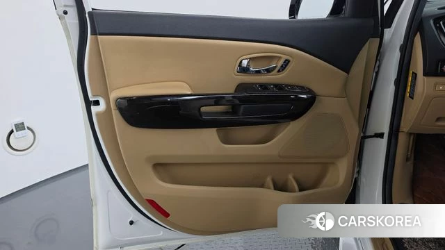 Kia The New Carnival id 4751319 из Кореи 16