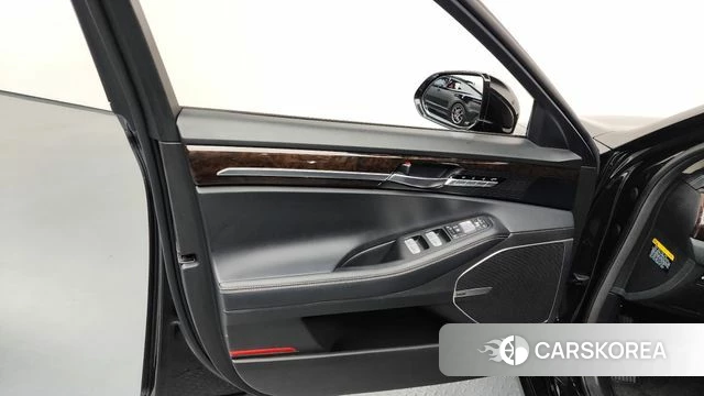 Genesis G90 id 4371516 из Кореи 16